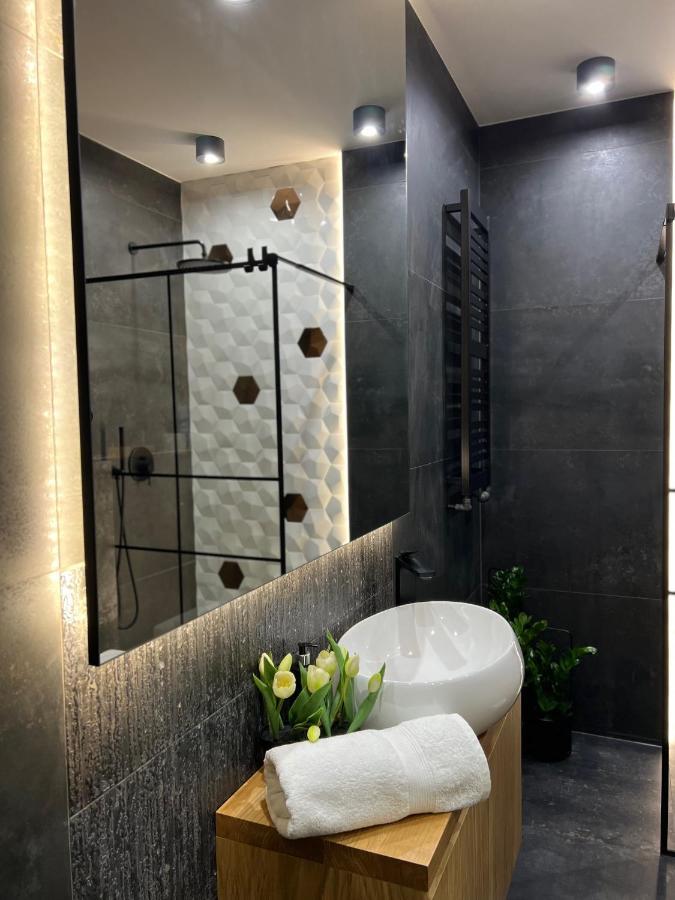 Family & Business Elegant Apartments, Kadzielnia, Wdk, Stadion Korona -1 Bedroom, Terrace, Garage, New! เคียลเซ ภายนอก รูปภาพ